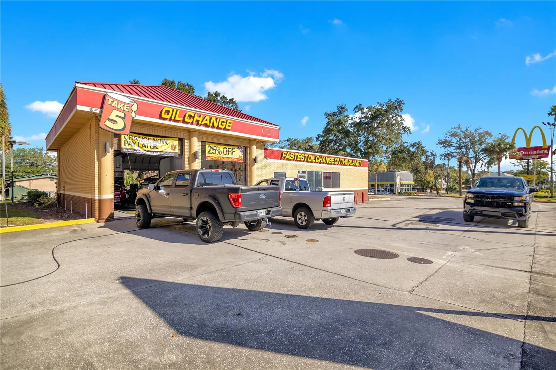215 E Main Street Apopka FL 32703