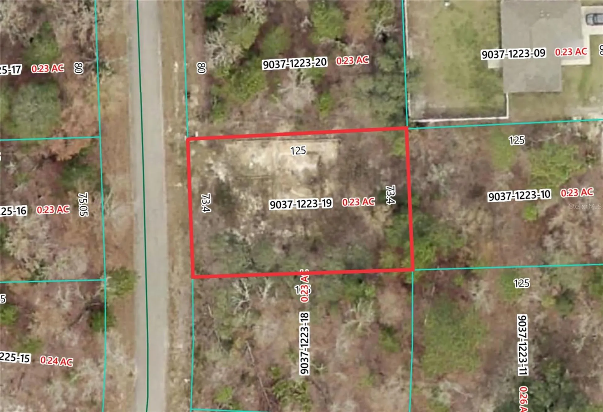 19 Fisher Lane Track Ocklawaha FL 32179