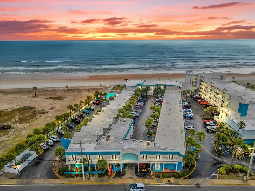 935 S Atlantic Avenue Daytona Beach FL 32118