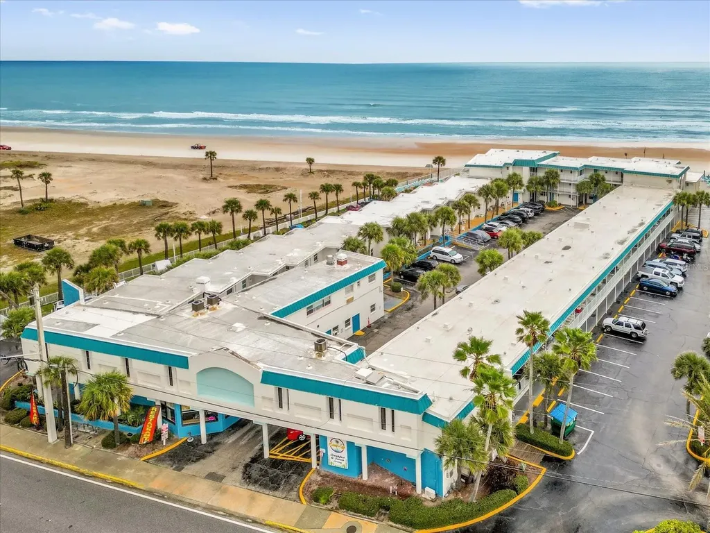 935 S Atlantic Avenue Daytona Beach FL 32118
