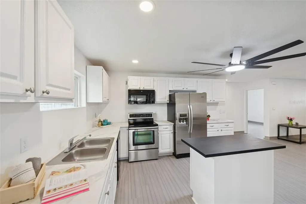 761 Leonardo Court Kissimmee FL 34758