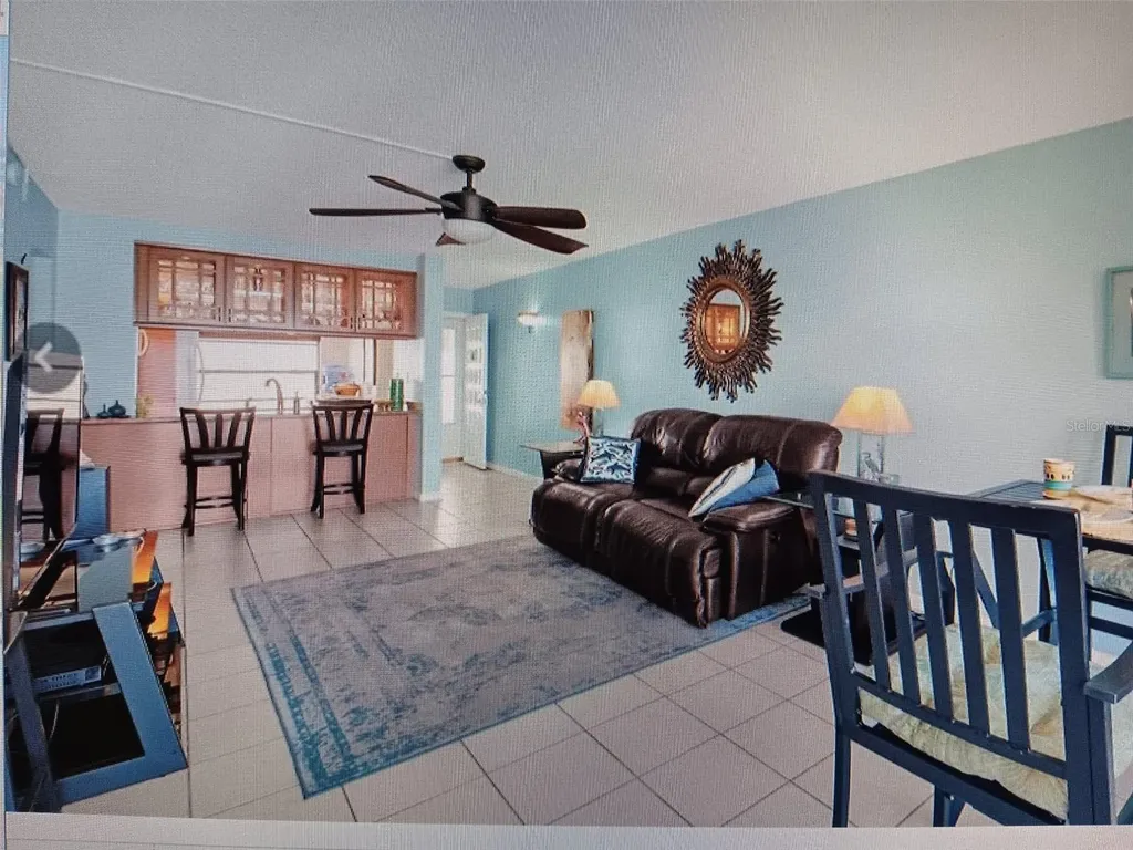 6279 Sun Boulevard St Petersburg FL 33715