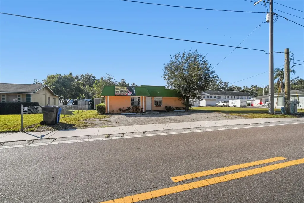 109 E Robertson Street Brandon FL 33511
