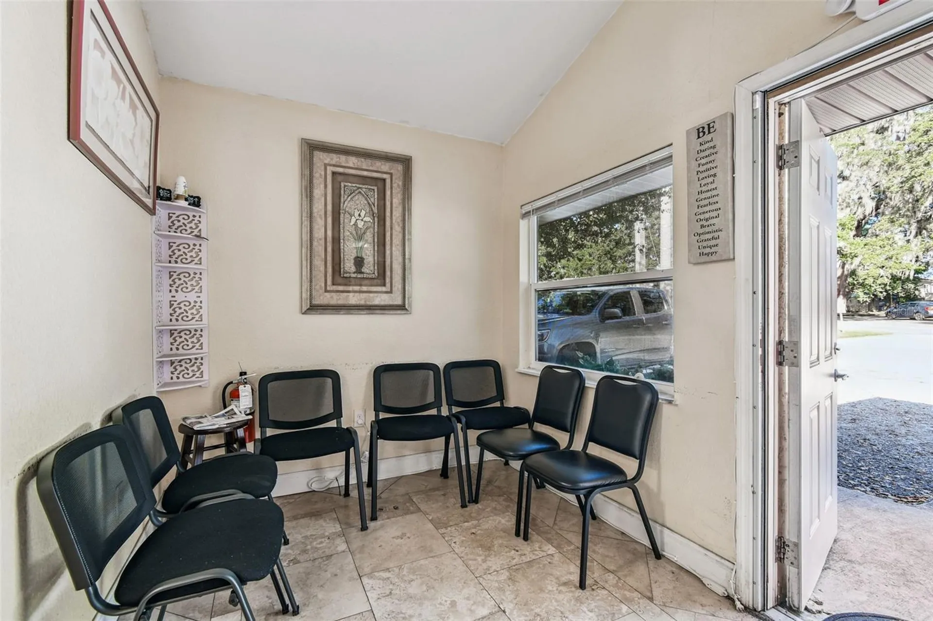 109 E Robertson Street Brandon FL 33511