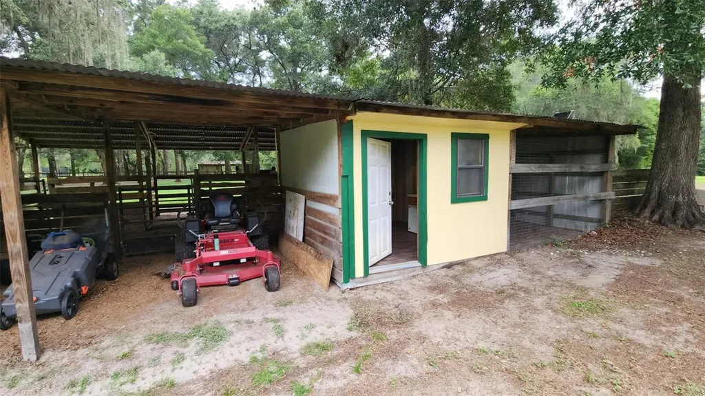 13850 NE 47th Avenue Anthony FL 32617