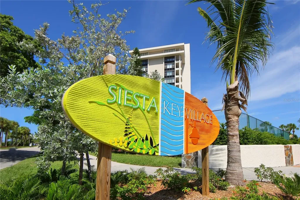 1221 S Basin Lane Sarasota FL 34242