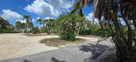 1221 S Basin Lane Sarasota FL 34242
