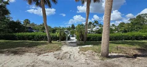1221 S Basin Lane Sarasota FL 34242