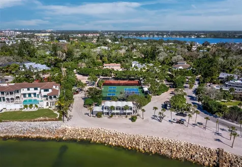 1221 S Basin Lane Sarasota FL 34242