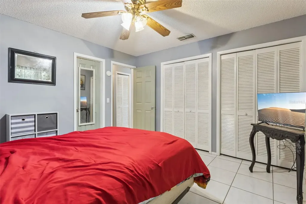 3646 Falling Leaf Lane Orlando FL 32810