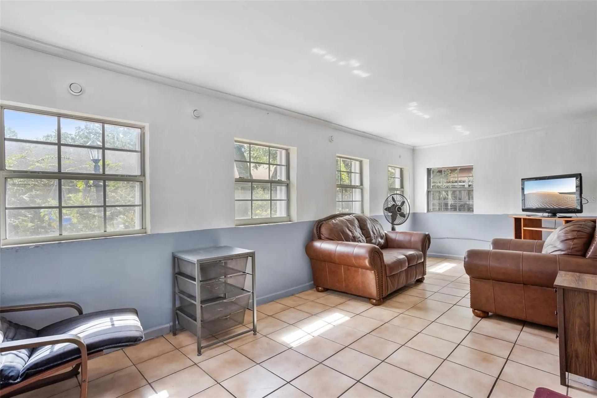 3646 Falling Leaf Lane Orlando FL 32810