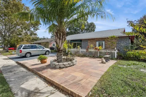 3646 Falling Leaf Lane Orlando FL 32810