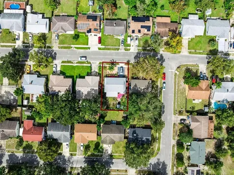 3646 Falling Leaf Lane Orlando FL 32810