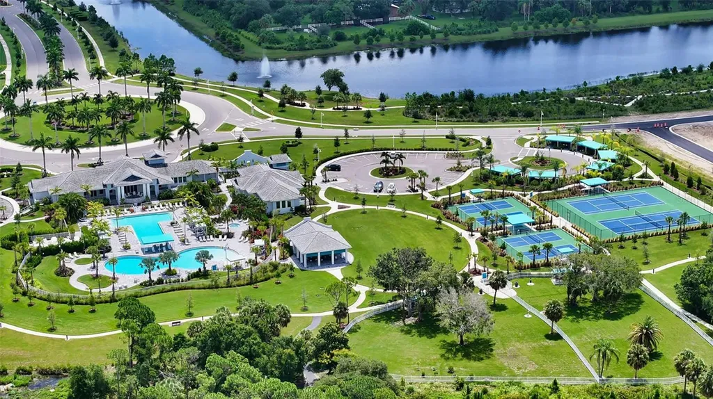 10193 Canaveral Circle Sarasota FL 34241