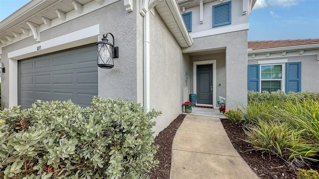 10193 Canaveral Circle Sarasota FL 34241