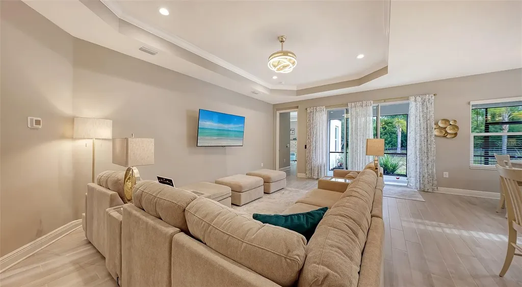 10193 Canaveral Circle Sarasota FL 34241