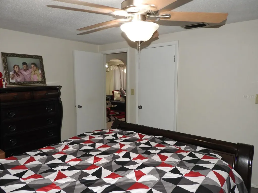 1324 Viking Drive Holiday FL 34691