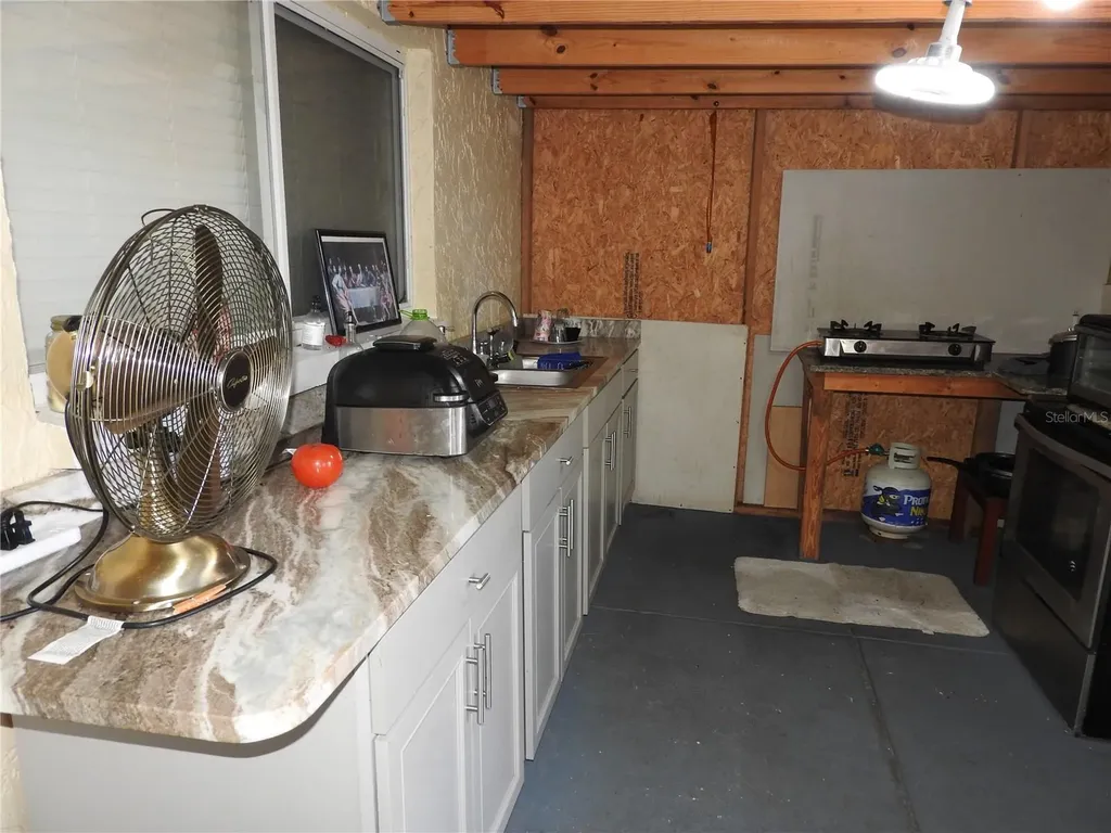 1324 Viking Drive Holiday FL 34691