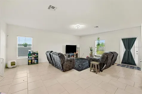 868 Timberland Drive Eagle Lake FL 33839