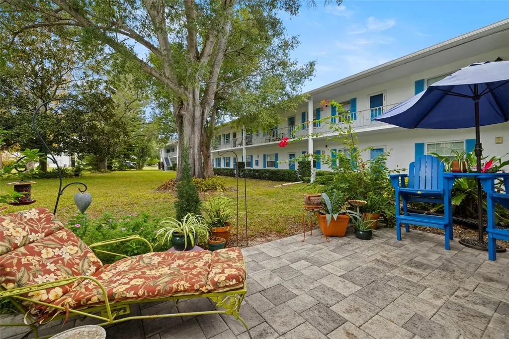 300 Clyde Lane Dunedin FL 34698