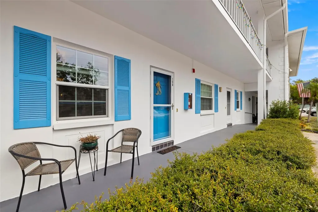 300 Clyde Lane Dunedin FL 34698
