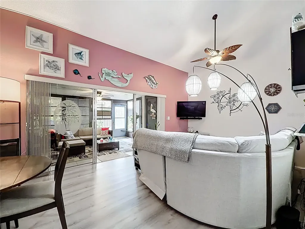 502 Bough Avenue Clearwater FL 33760