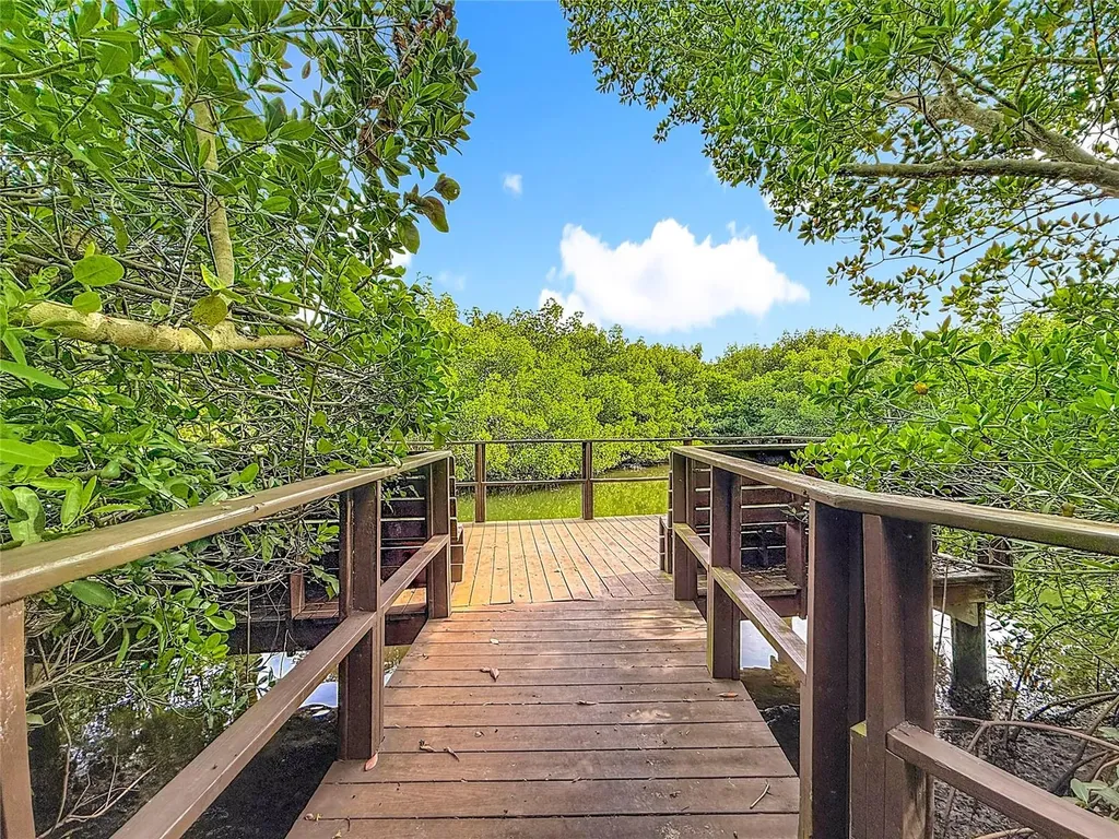 502 Bough Avenue Clearwater FL 33760