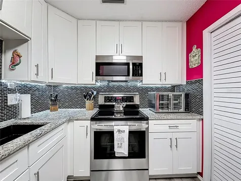 502 Bough Avenue Clearwater FL 33760