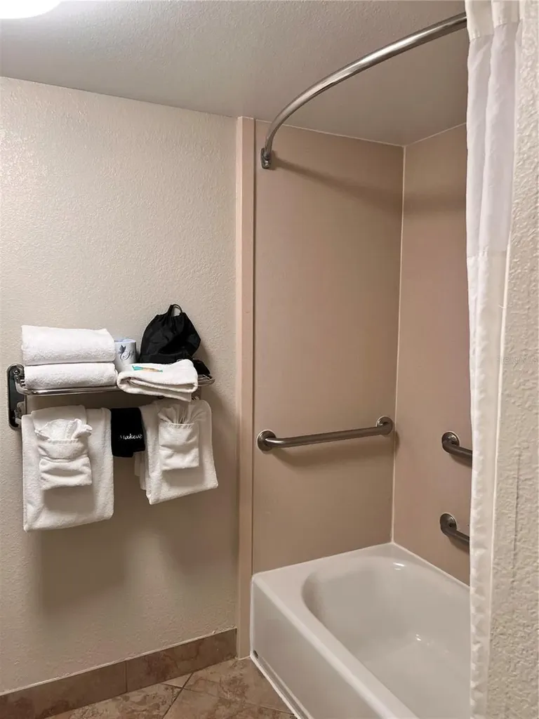 3000 Maingate Lane Kissimmee FL 34747