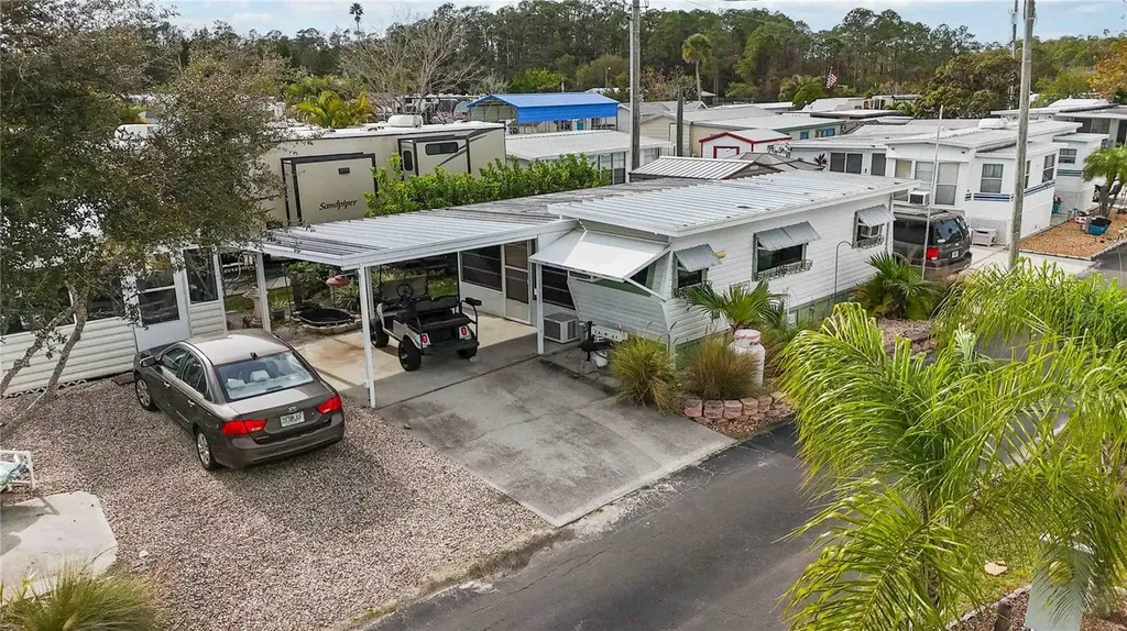 6153 Deepwater Drive St Cloud FL 34771