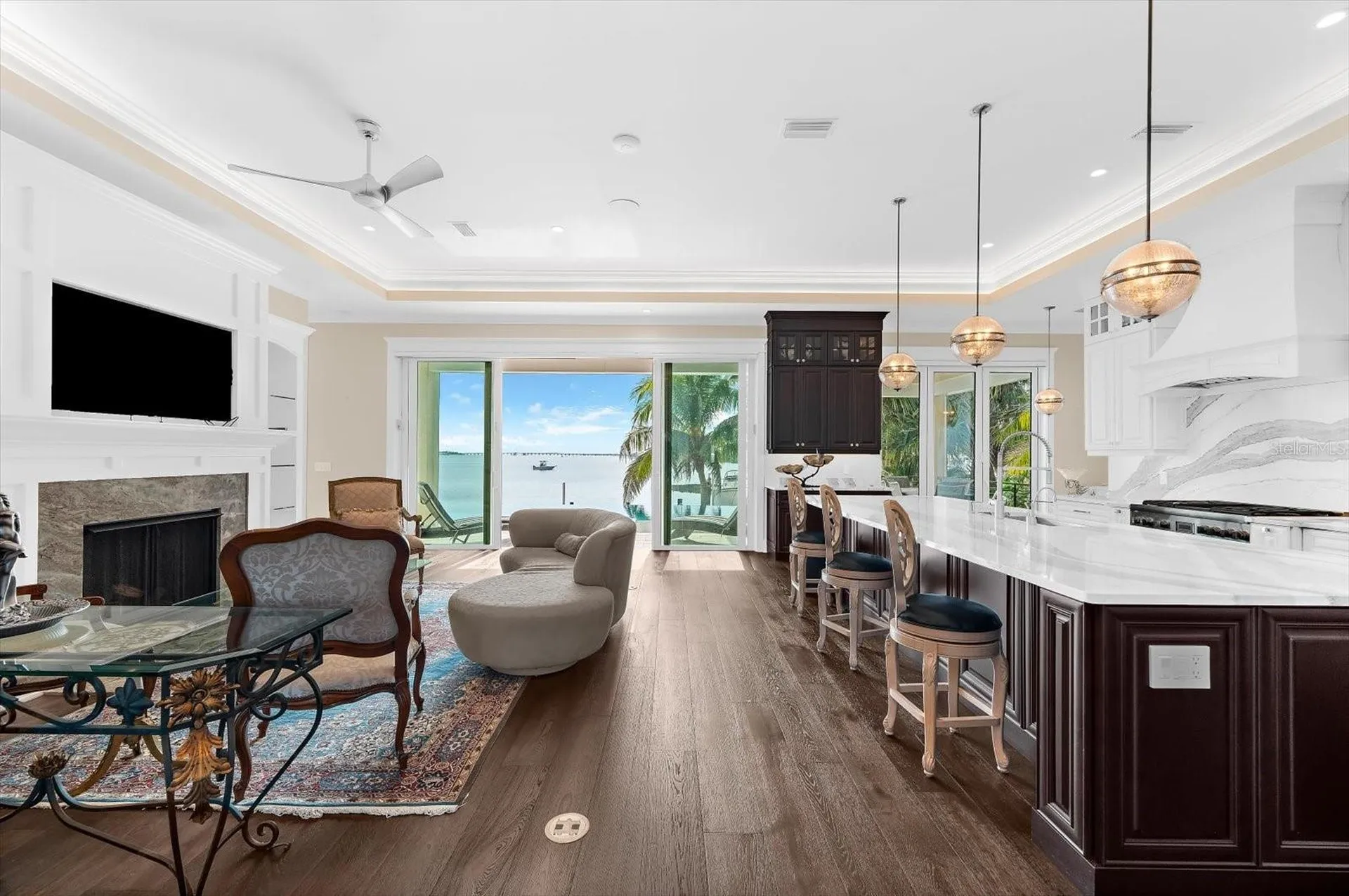 511 Bayview Drive Holmes Beach FL 34217