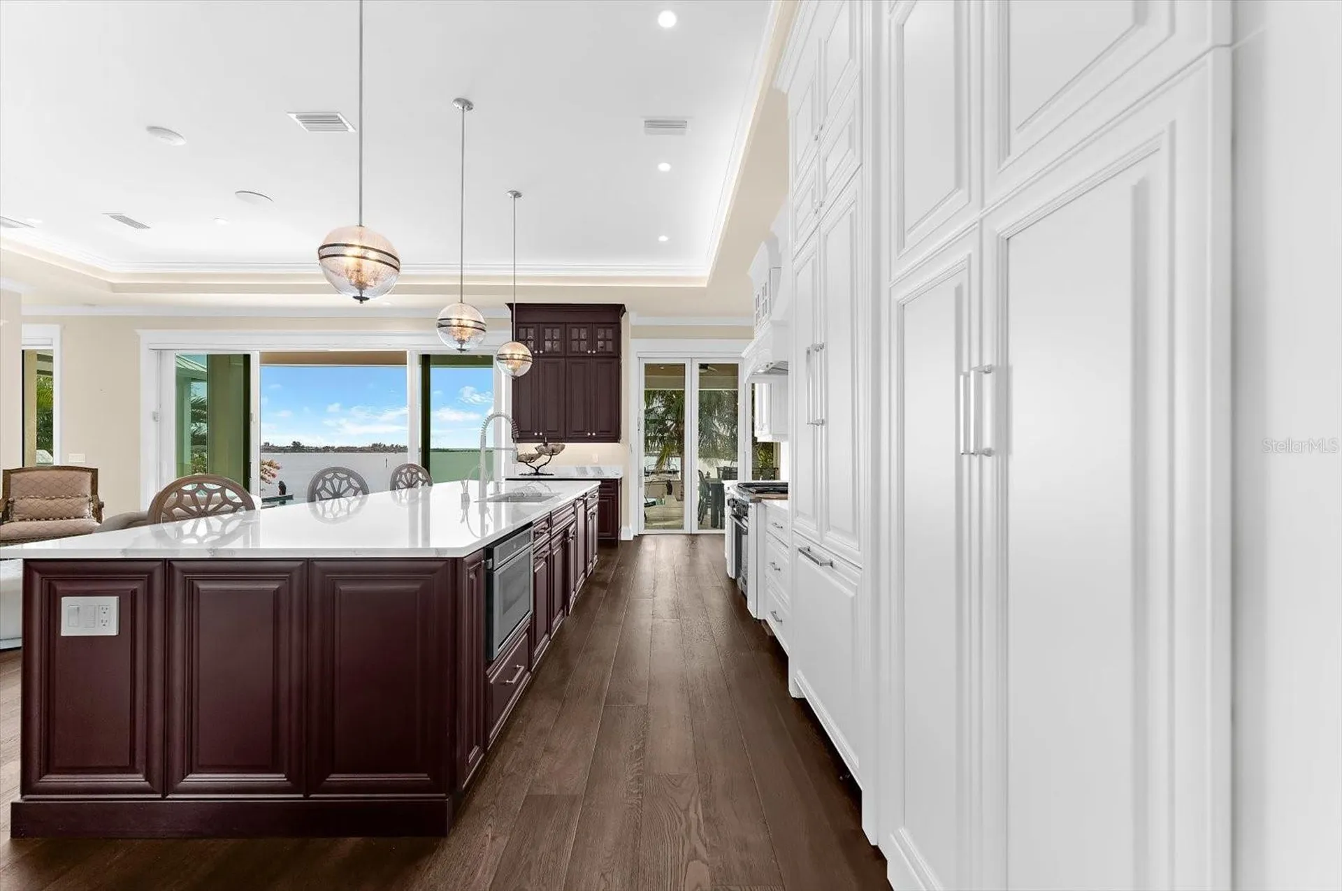 511 Bayview Drive Holmes Beach FL 34217