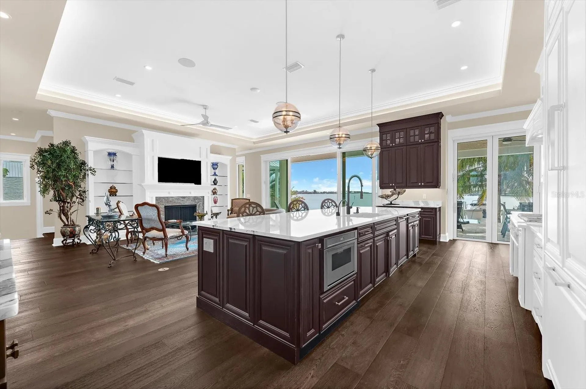 511 Bayview Drive Holmes Beach FL 34217