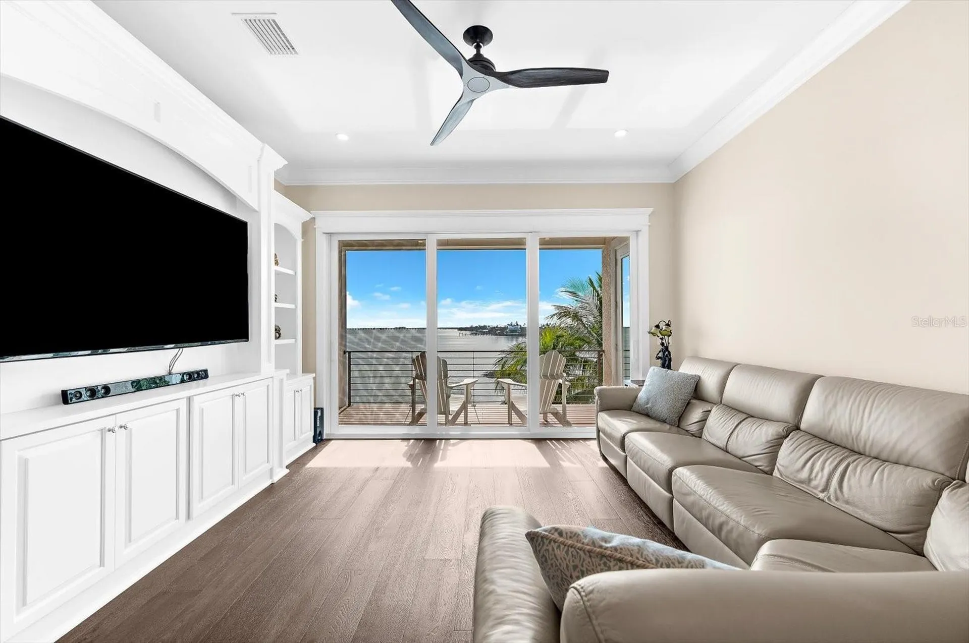 511 Bayview Drive Holmes Beach FL 34217