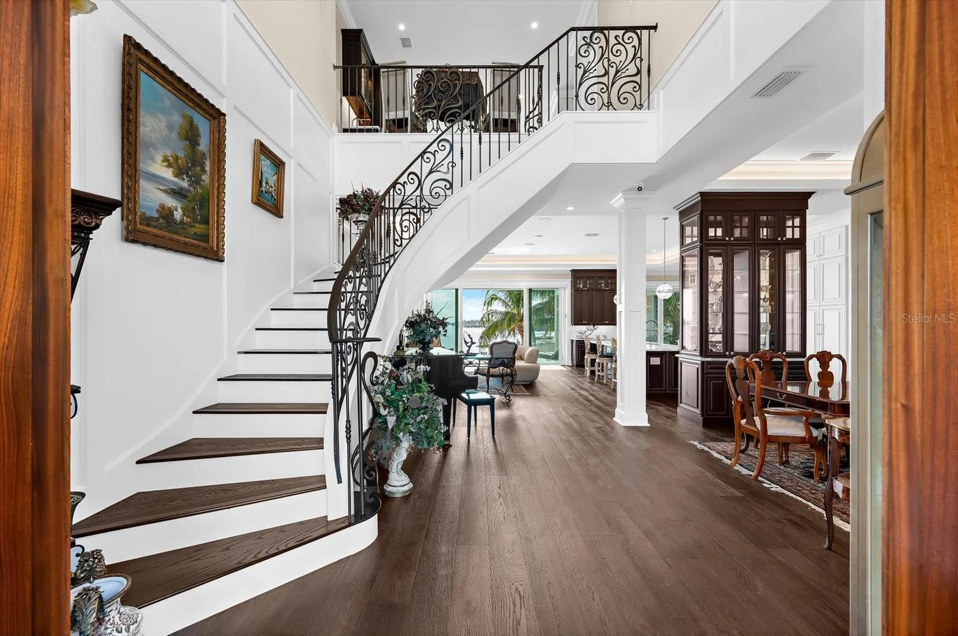 511 Bayview Drive Holmes Beach FL 34217