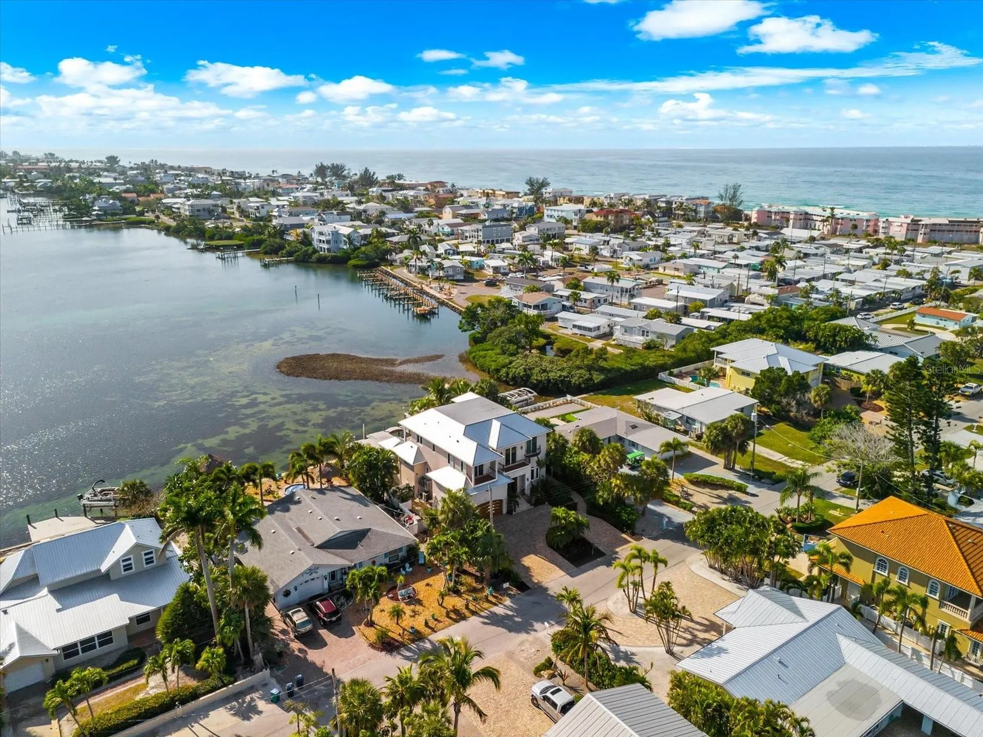 511 Bayview Drive Holmes Beach FL 34217