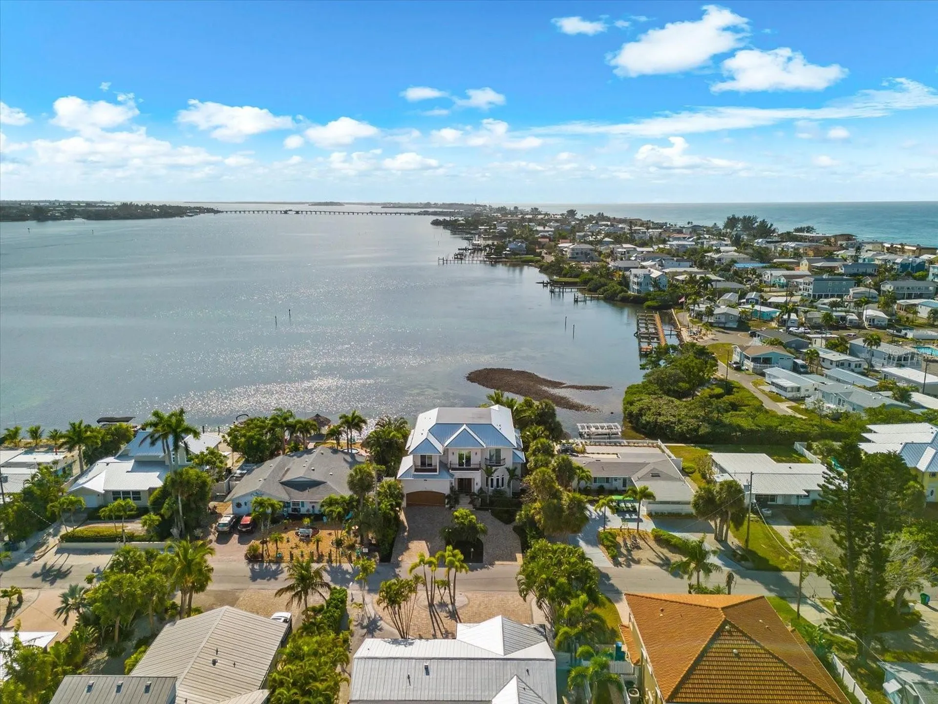 511 Bayview Drive Holmes Beach FL 34217