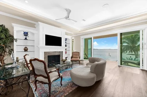 511 Bayview Drive Holmes Beach FL 34217