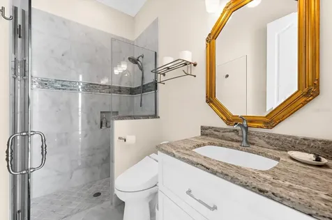 511 Bayview Drive Holmes Beach FL 34217