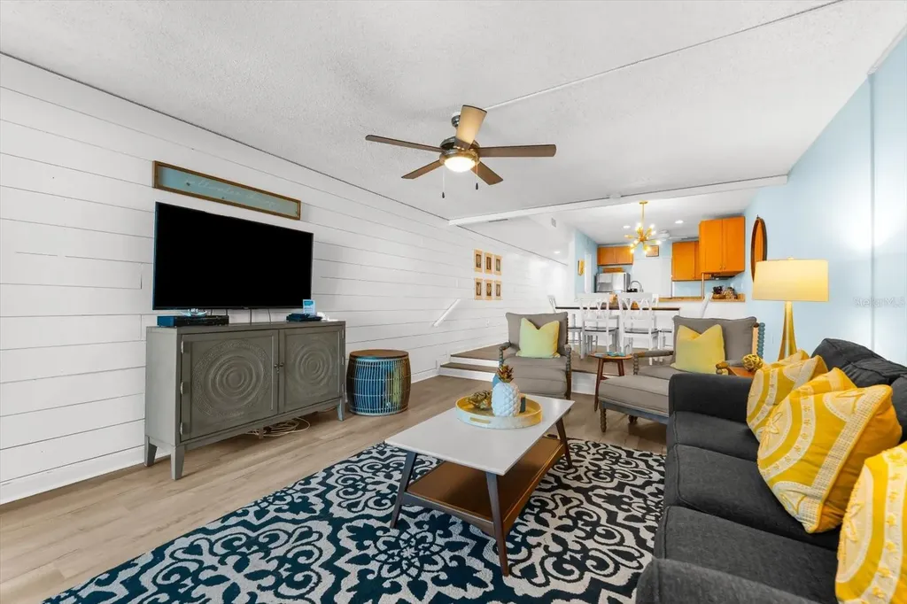 102 68th Street Holmes Beach FL 34217