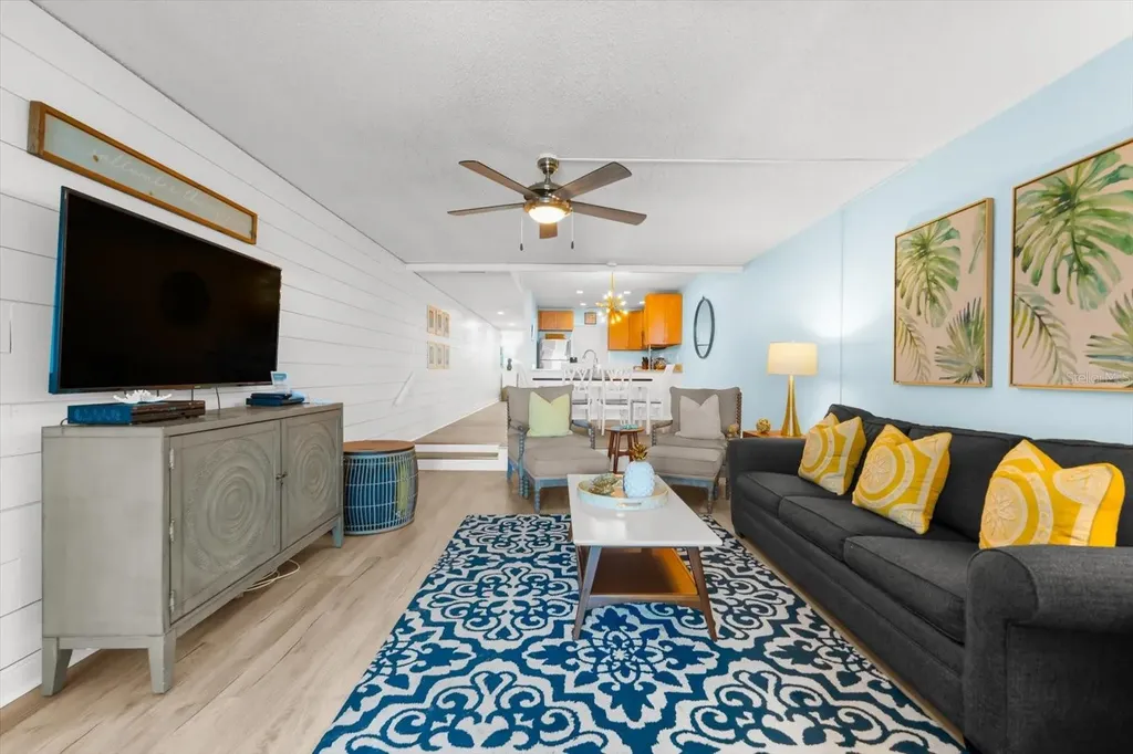 102 68th Street Holmes Beach FL 34217