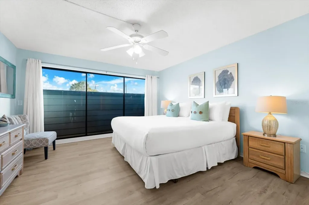 102 68th Street Holmes Beach FL 34217