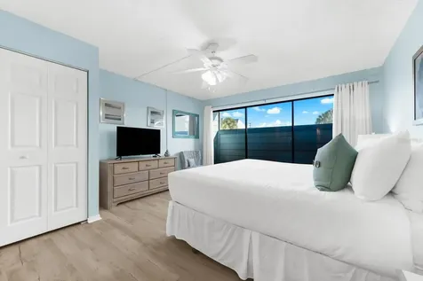 102 68th Street Holmes Beach FL 34217