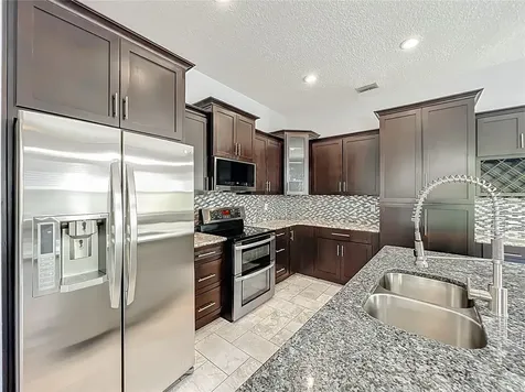 810 Lakeworth Circle Lake Mary FL 32746