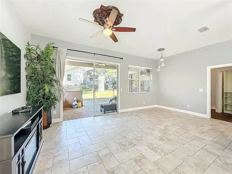810 Lakeworth Circle Lake Mary FL 32746