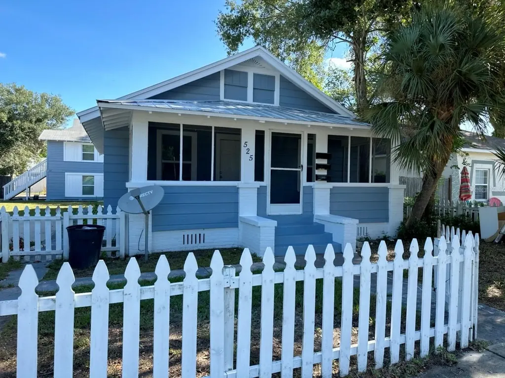 525 29th Avenue S St Petersburg FL 33705