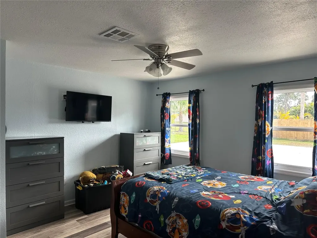 1181 Larchmont Drive Englewood FL 34223
