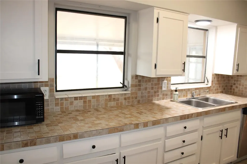 11364 79th Avenue Seminole FL 33772
