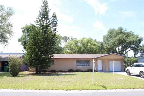11364 79th Avenue Seminole FL 33772