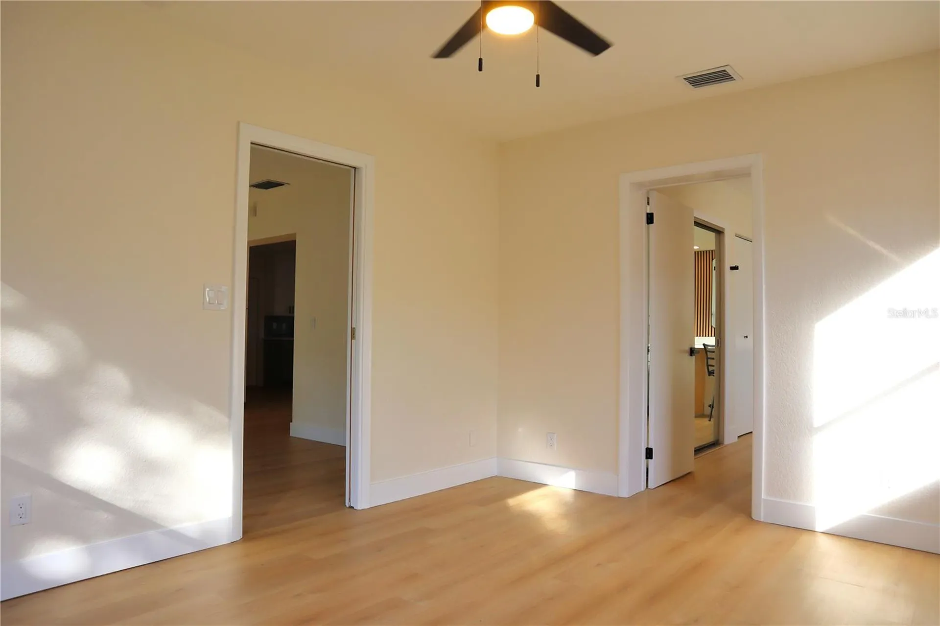 3530 25th Avenue N St Petersburg FL 33713